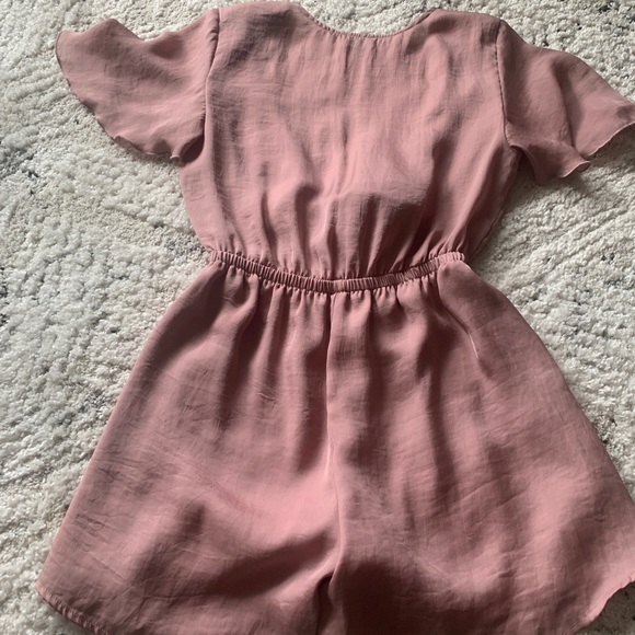 SHOW ME YOUR MUMU TIE FRONT ROMPER - Picture 6 of 7